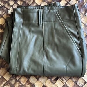 Scoop Women's polyester Olive Cargo Pants